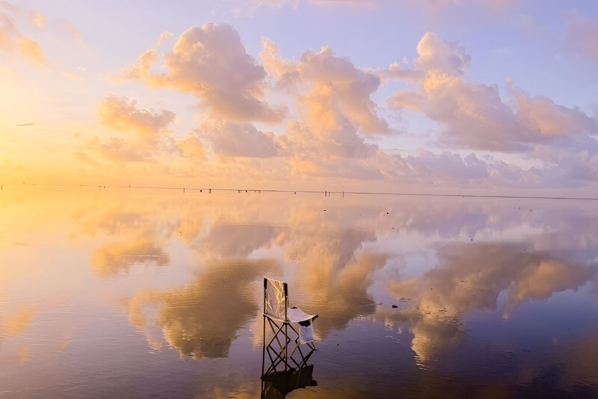 Capture Stunning Photos of Infinity Sea Hung Yen(Thai Binh) 